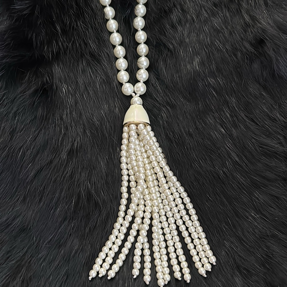 Pearl Necklace with Tassel